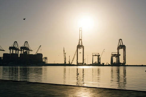 Comment le commerce international a façonné l’empreinte carbone de la France